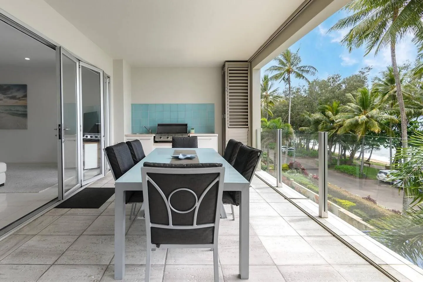 Appartement Rojo At Island Views—A Breezy Beachfront Retreat Palm Cove